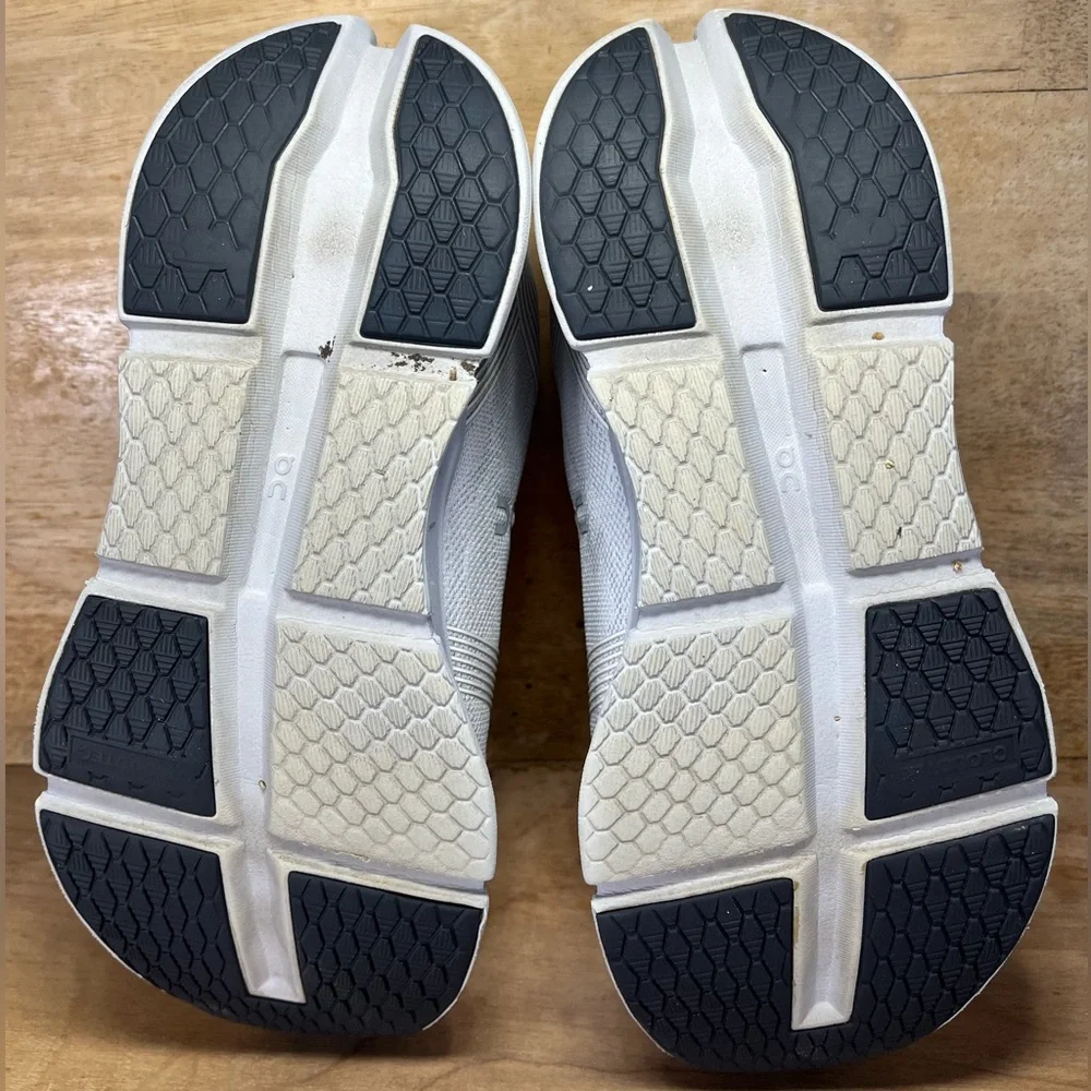 On CloudGo REFLECTIVE Womens Size 9 Running Shoes Sneakers White Glacier Gray - Picture 8 of 12